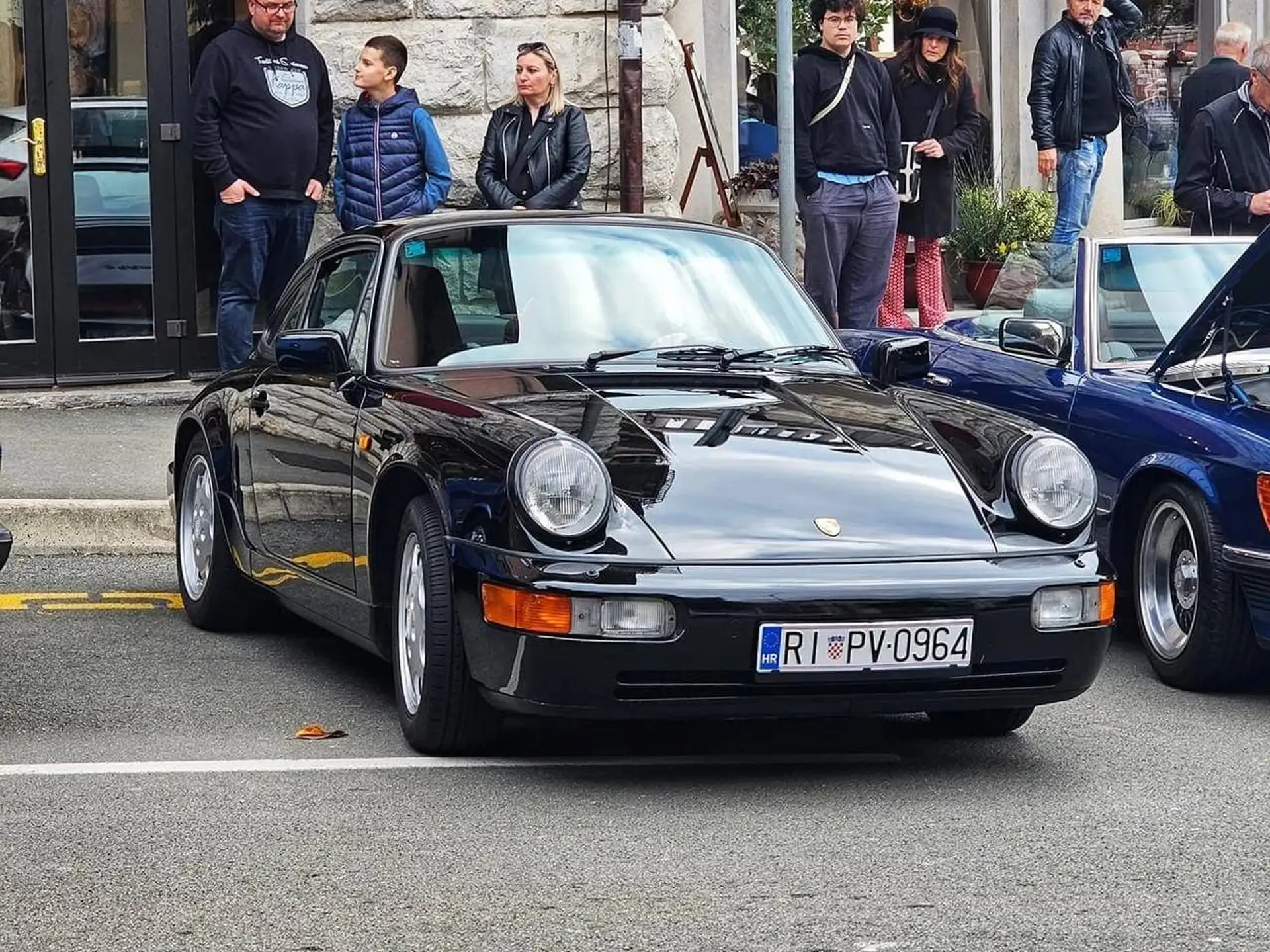포르쉐 Porsche 911 911 Carrera 4 Cabriolet 1991 블랙 사진 2