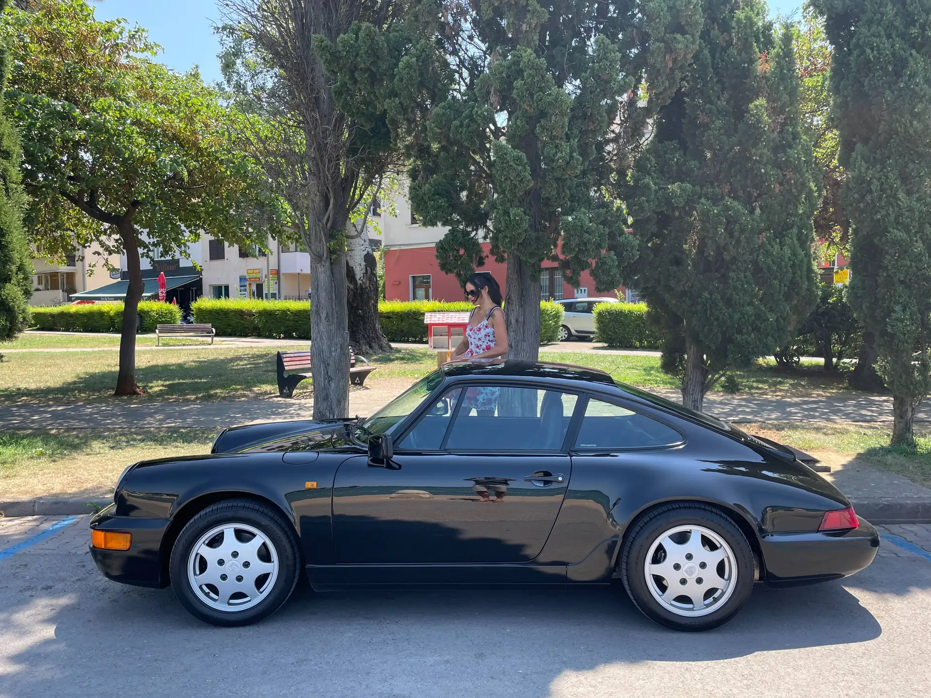 포르쉐 Porsche 911 911 Carrera 4 Cabriolet 1991 블랙 사진 1