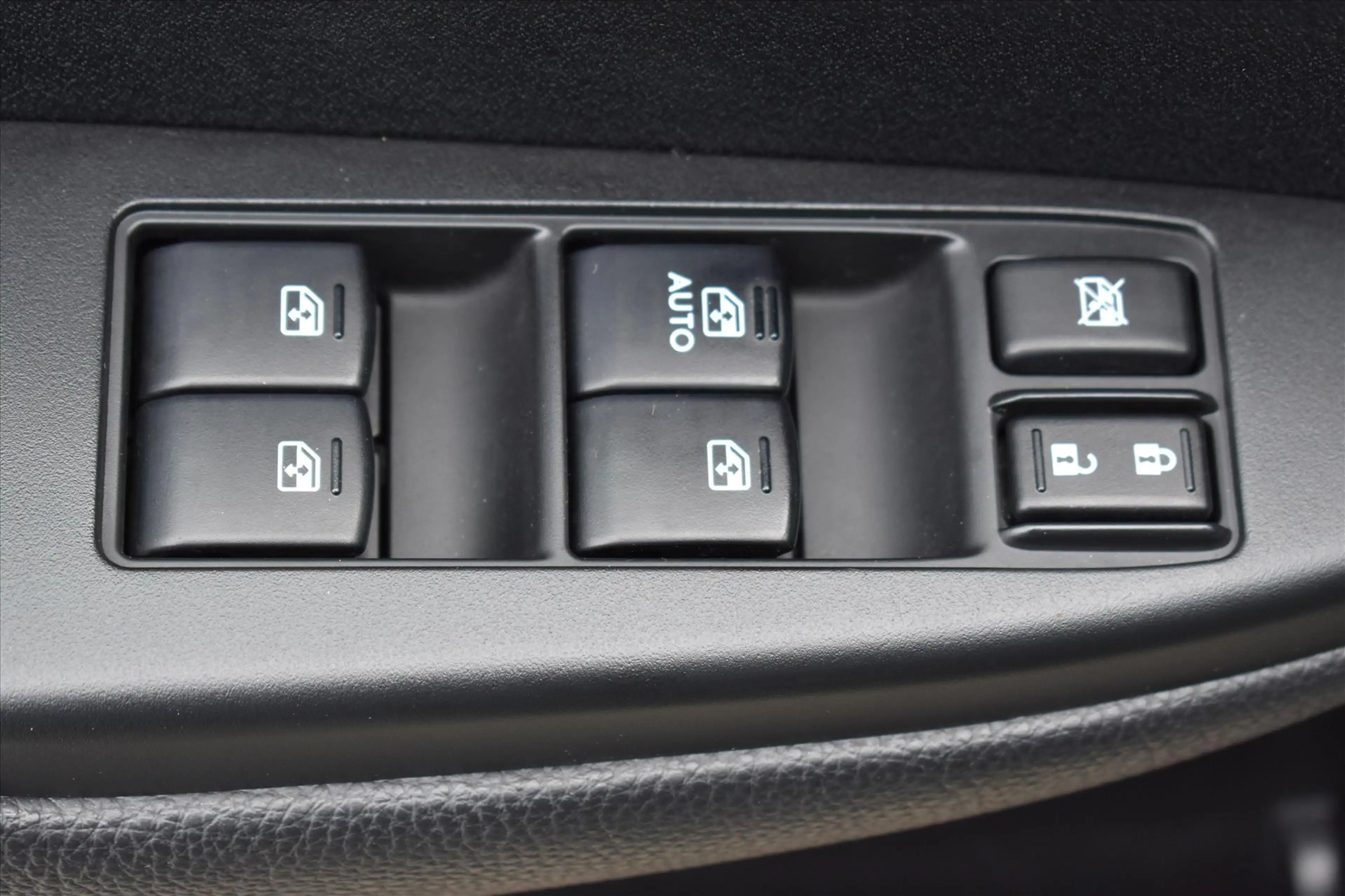 Subaru OUTBACK 2.5 I OUTBACK AWD CVT — photo 6