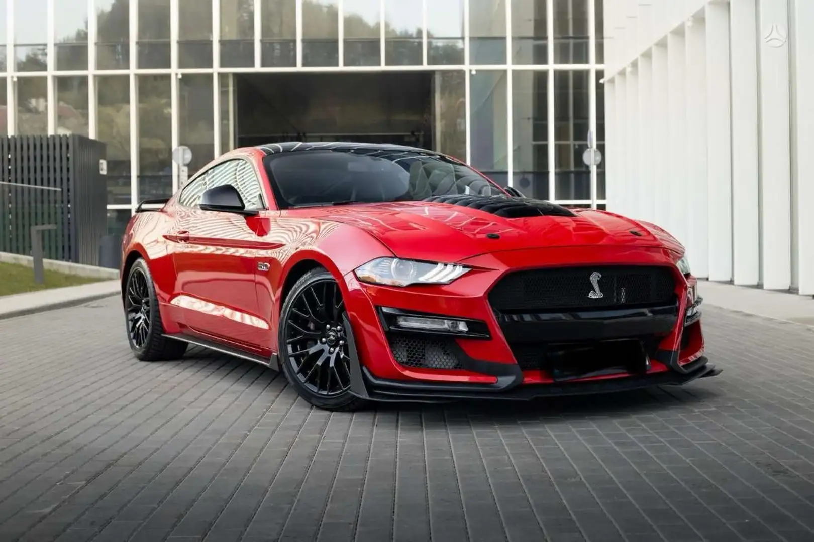 Ford Mustang Fastback 5.0 ti-vct V8 GT 480cv my18 Red - 1