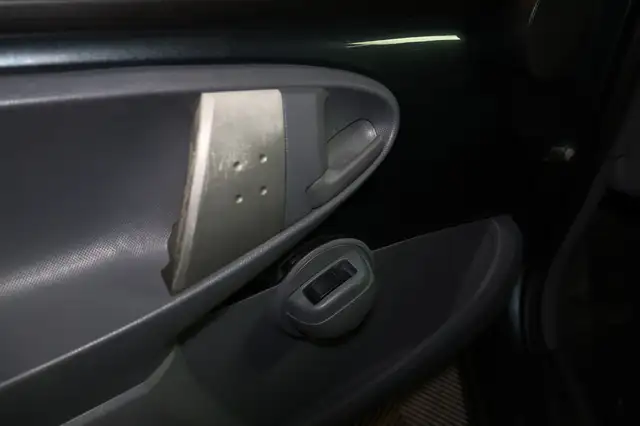 Citroen C1 view 9