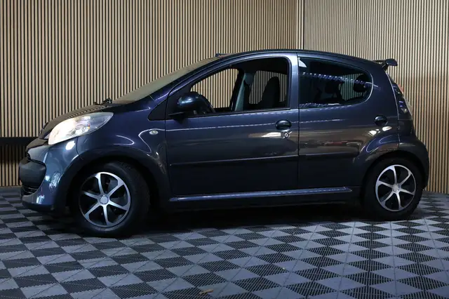 Citroen C1 view 3