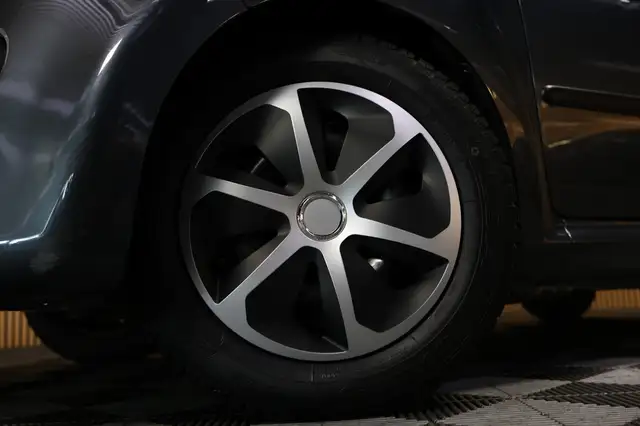 Citroen C1 view 4
