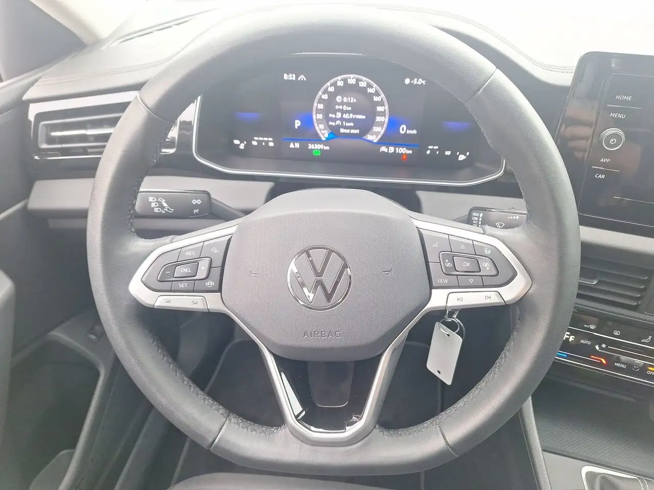 Volkswagen Jetta снимка Volkswagen Jetta