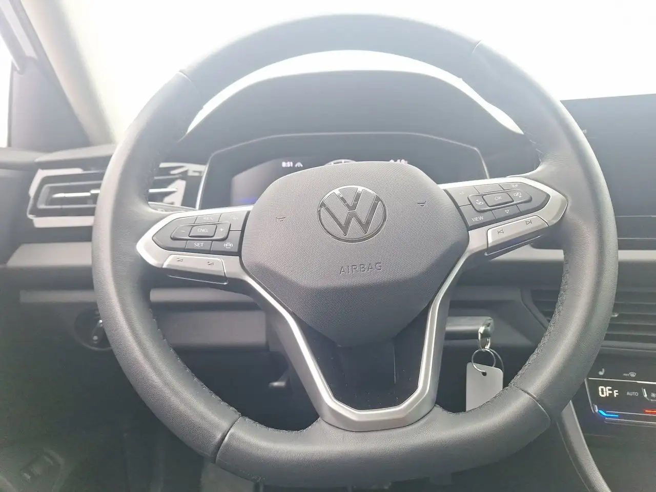 Volkswagen Jetta снимка Volkswagen Jetta