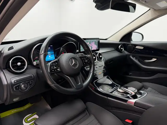 Mercedes-Benz 300 view 9