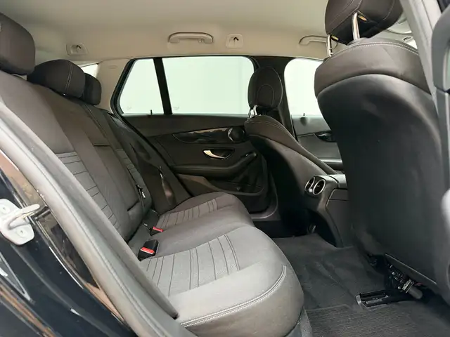 Mercedes-Benz 300 view 14