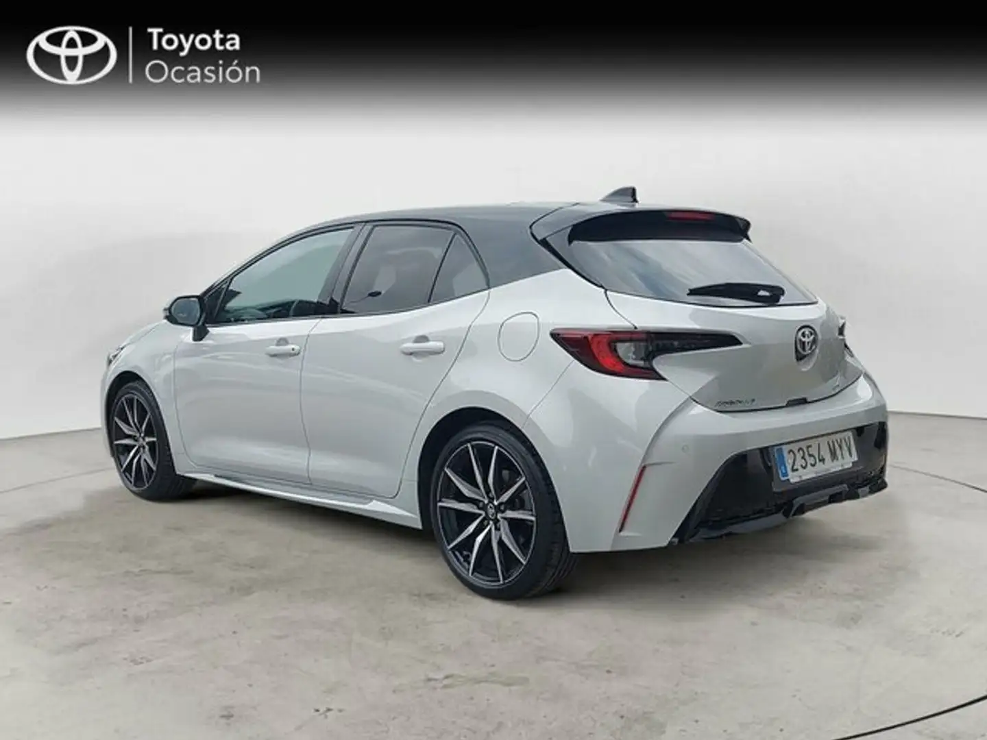 Toyota Corolla - MY24 GR SPORT PREMIUM  5P 200H e-CVT Grijs - 2
