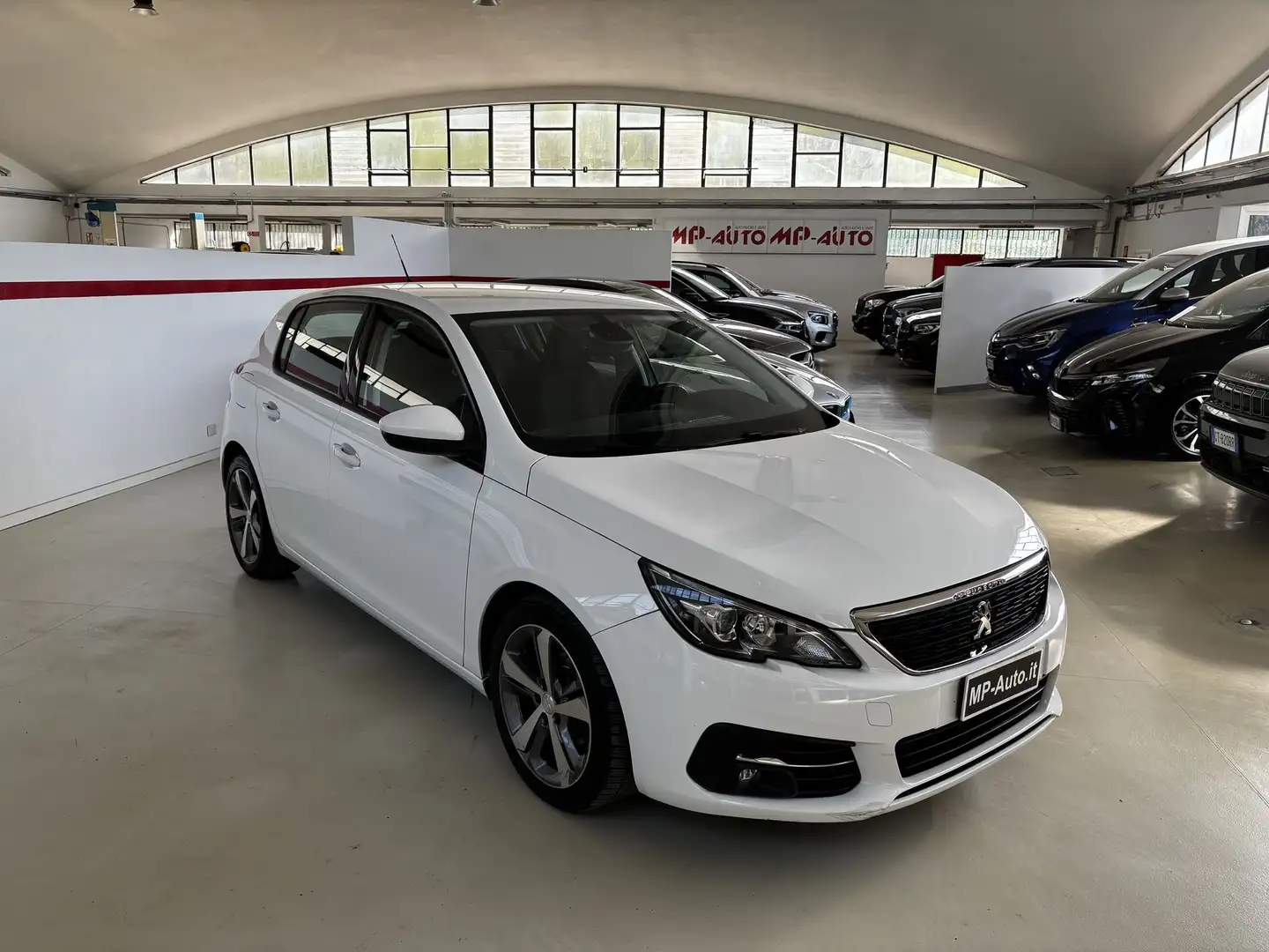 Peugeot 308 PureTech Turbo 130 S&S Weiß - 2