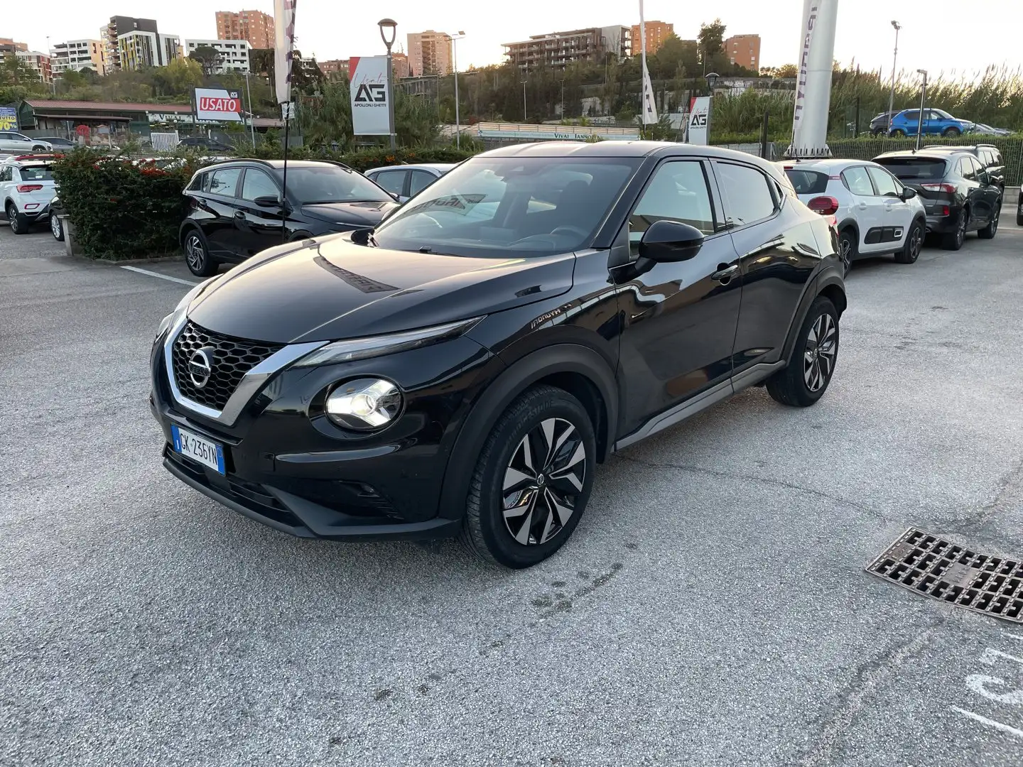 Nissan Juke Juke 1.0 DIG-T 114 CV Acenta Noir - 1