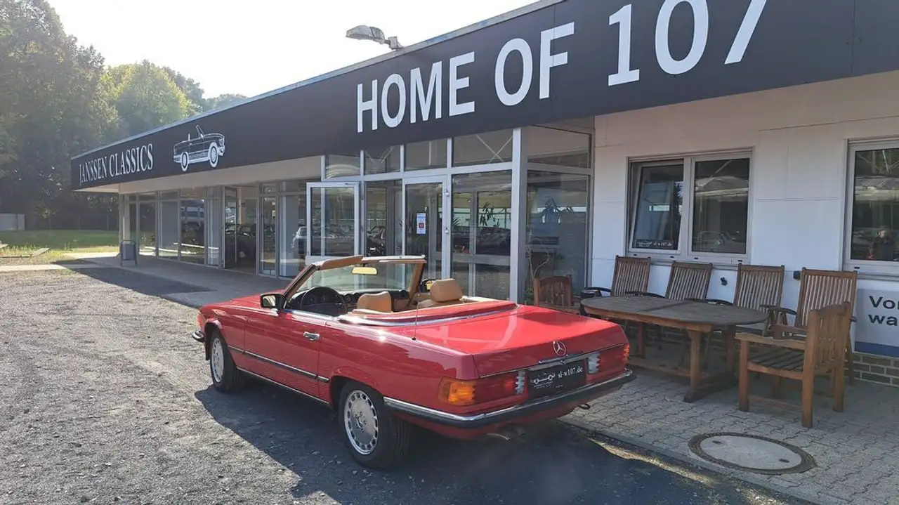 Mercedes-Benz SL 560 Rot/Dattel, foto 2