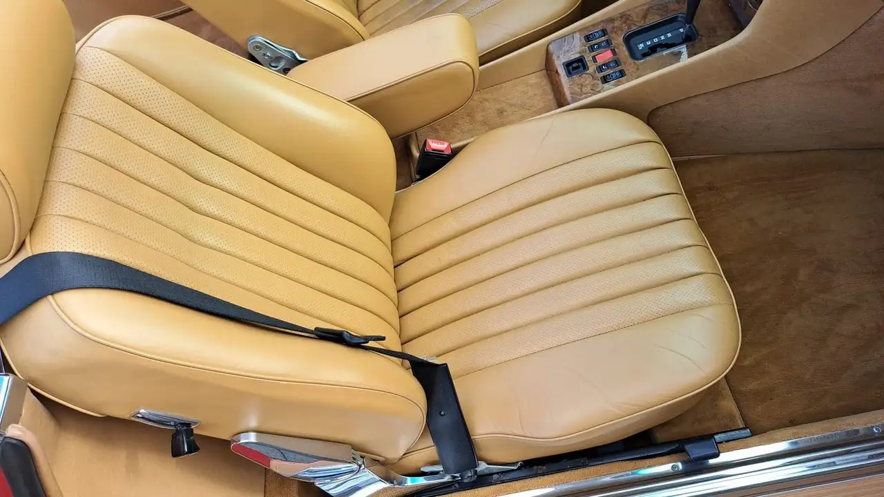 Mercedes-Benz SL 560 Rot/Dattel, foto 12