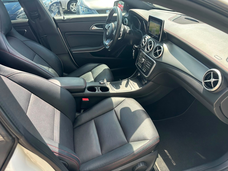 Mercedes-Benz CLA 180 Ambition amg LINE PANORAMADAK — photo 5