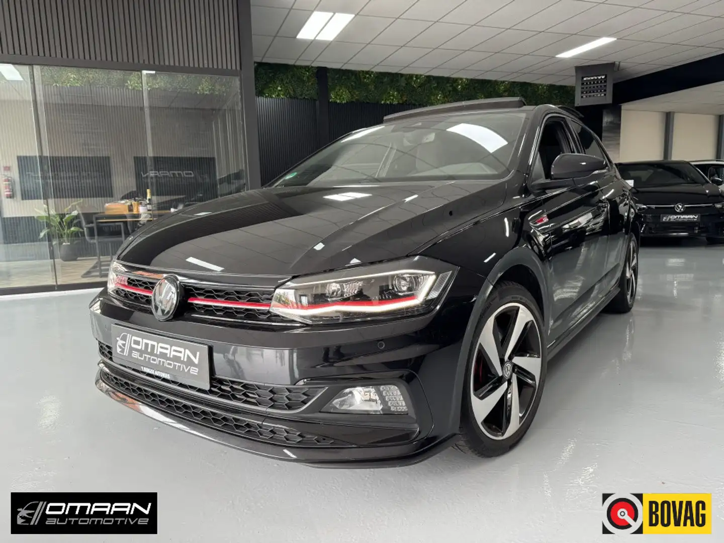 Volkswagen Polo GTI 2.0 TSI 200PK VIRTUAL PANO ACC KEYLESS Zwart - 1