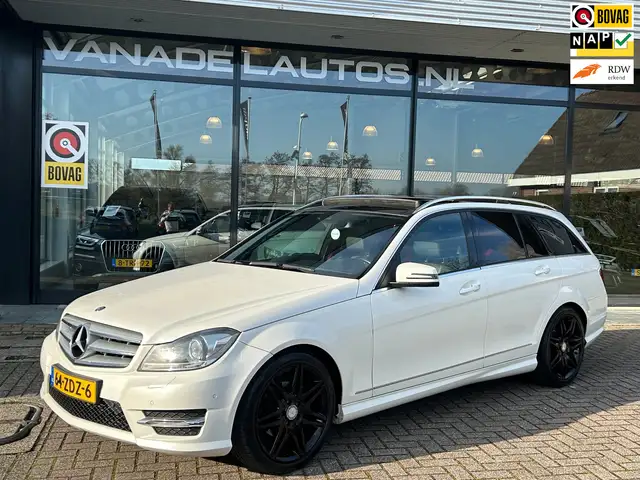 Mercedes-Benz C 200 Estate Avantgarde Aut. Pano Xenon Trekhaak NAP NL-