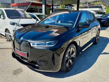 40 xDrive Sportpaket Laser, Luft, 2 Achslenkung