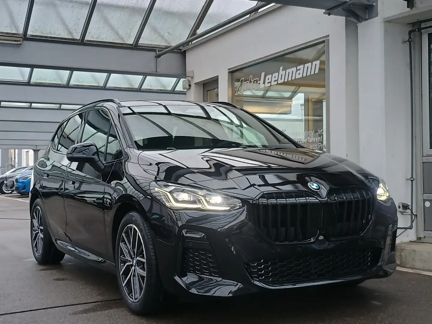 BMW 223 i xDrive Active Tourer M-Sport AHK/HUD/HK-HiFi Negru - 2