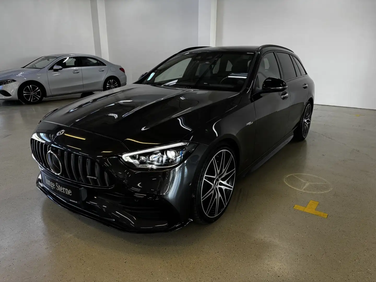 Mercedes-Benz C 43 AMG C 43 T 4M AMG Pano Distr 360 Cam Carbon HUD DigiLight Grau - 2