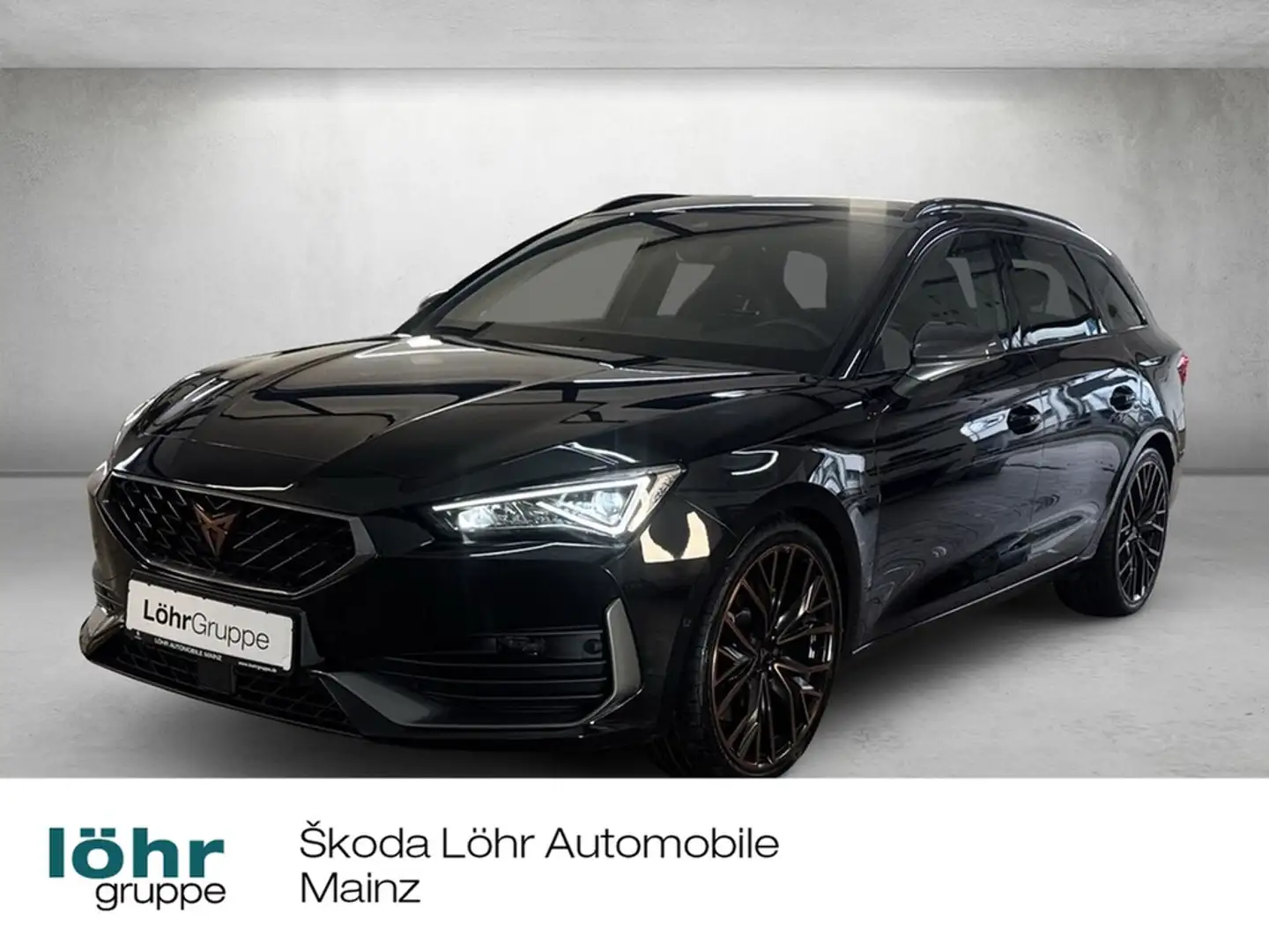 CUPRA Leon Sportstourer 2.0 TSI 4Drive DSG VZ Schwarz - 1