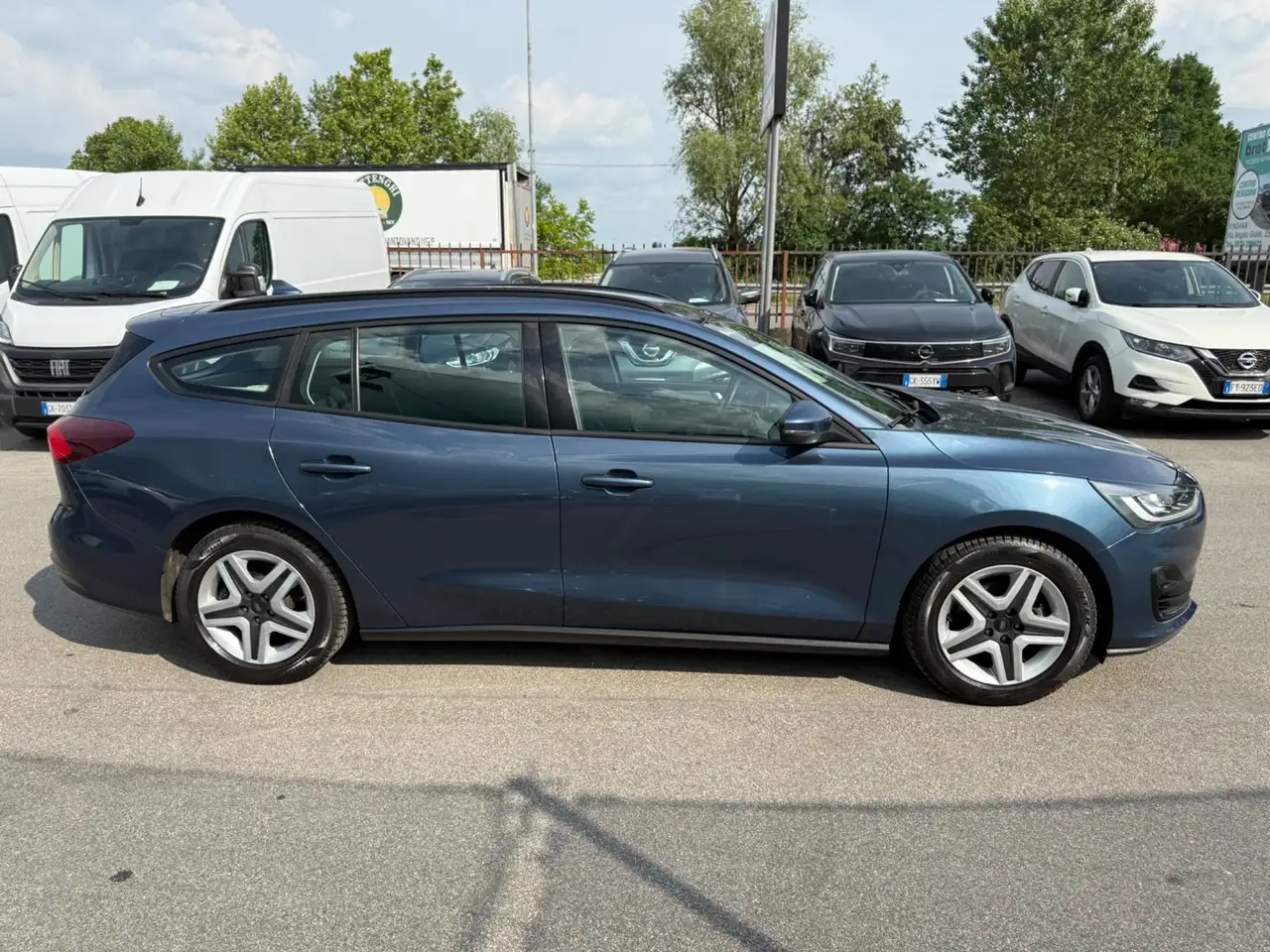 Ford Focus 1.5 EcoBlue 120 CV automatico SW Active Styl, миниатюра 5