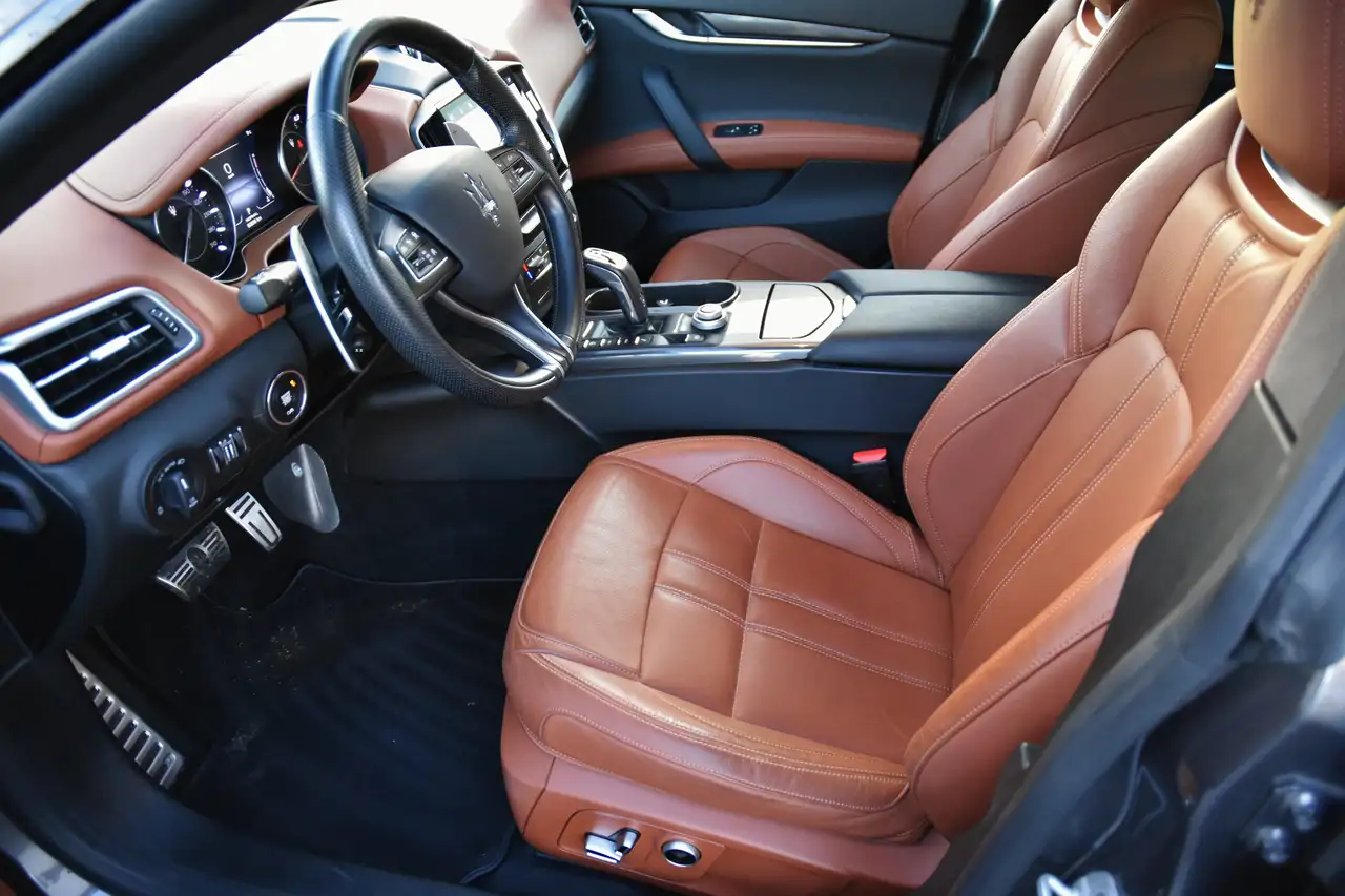 Maserati Ghibli 2021