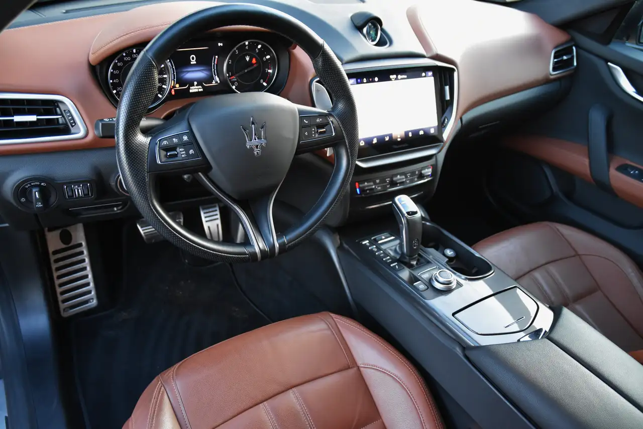 Maserati Ghibli 2021