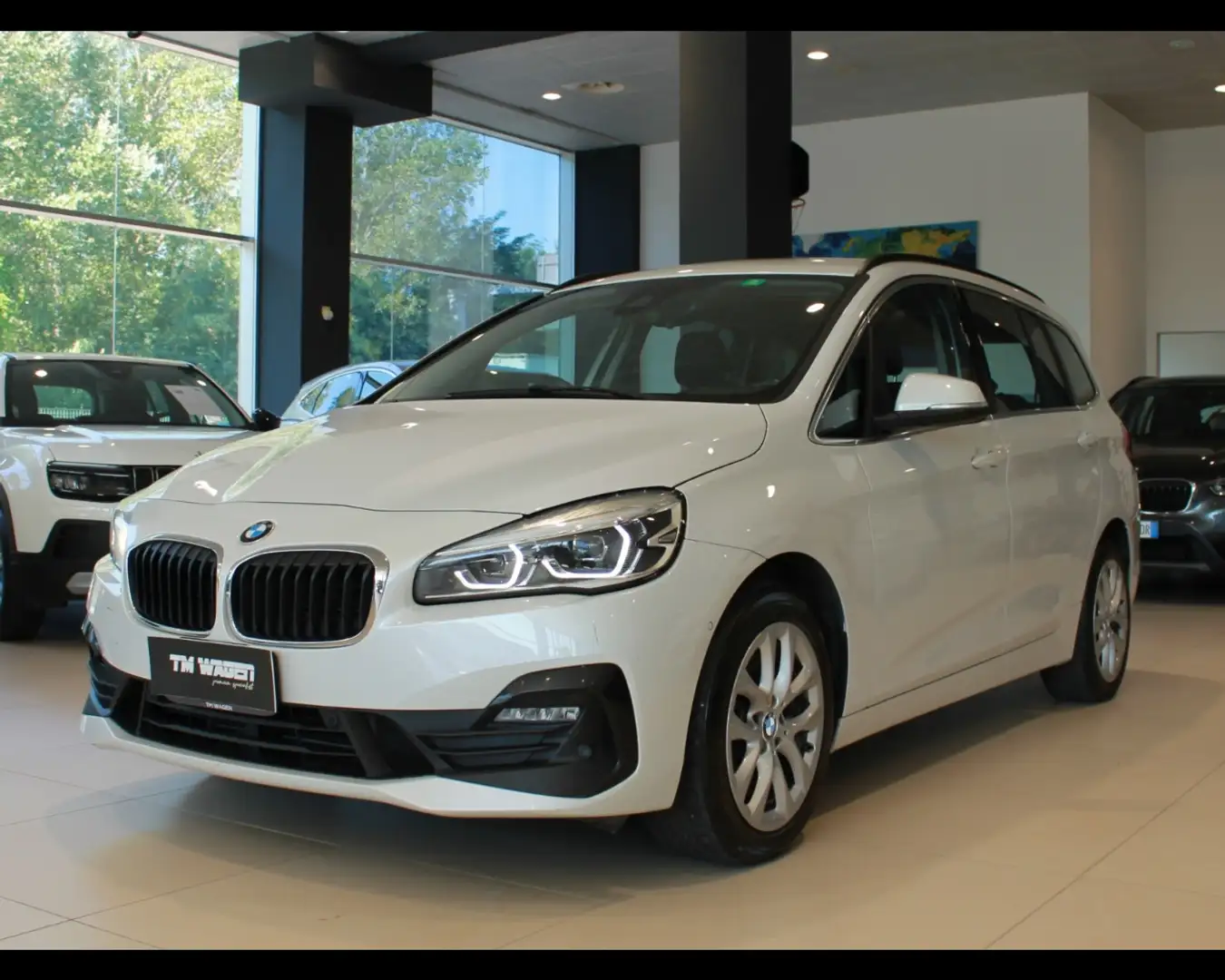 BMW 220 Serie 2 G.T. (F46) Gran Tourer Luxury aut.190CV 7P Bianco - 1