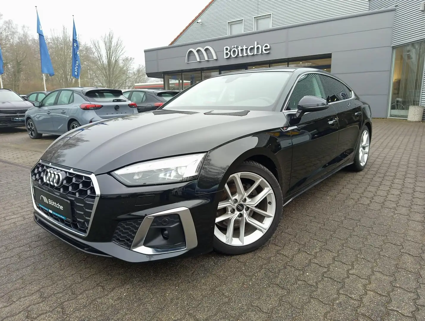 Audi A5 35 TFSI S line business 2.0 16V TFSI Metallic Schwarz - 2