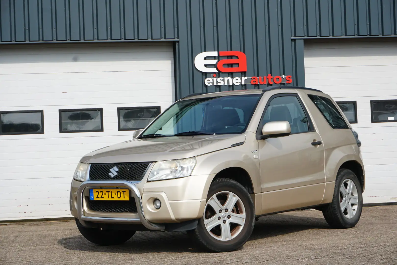 Suzuki Grand Vitara 1.6-16V Exclusive | LEES TEKST | Beige - 1