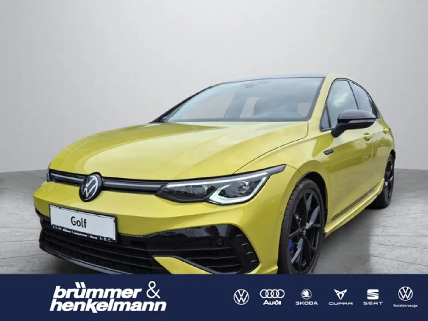 Volkswagen Golf VIII R Limited Edition" No. 48/333 DSG 4-Motion Gelb - 1