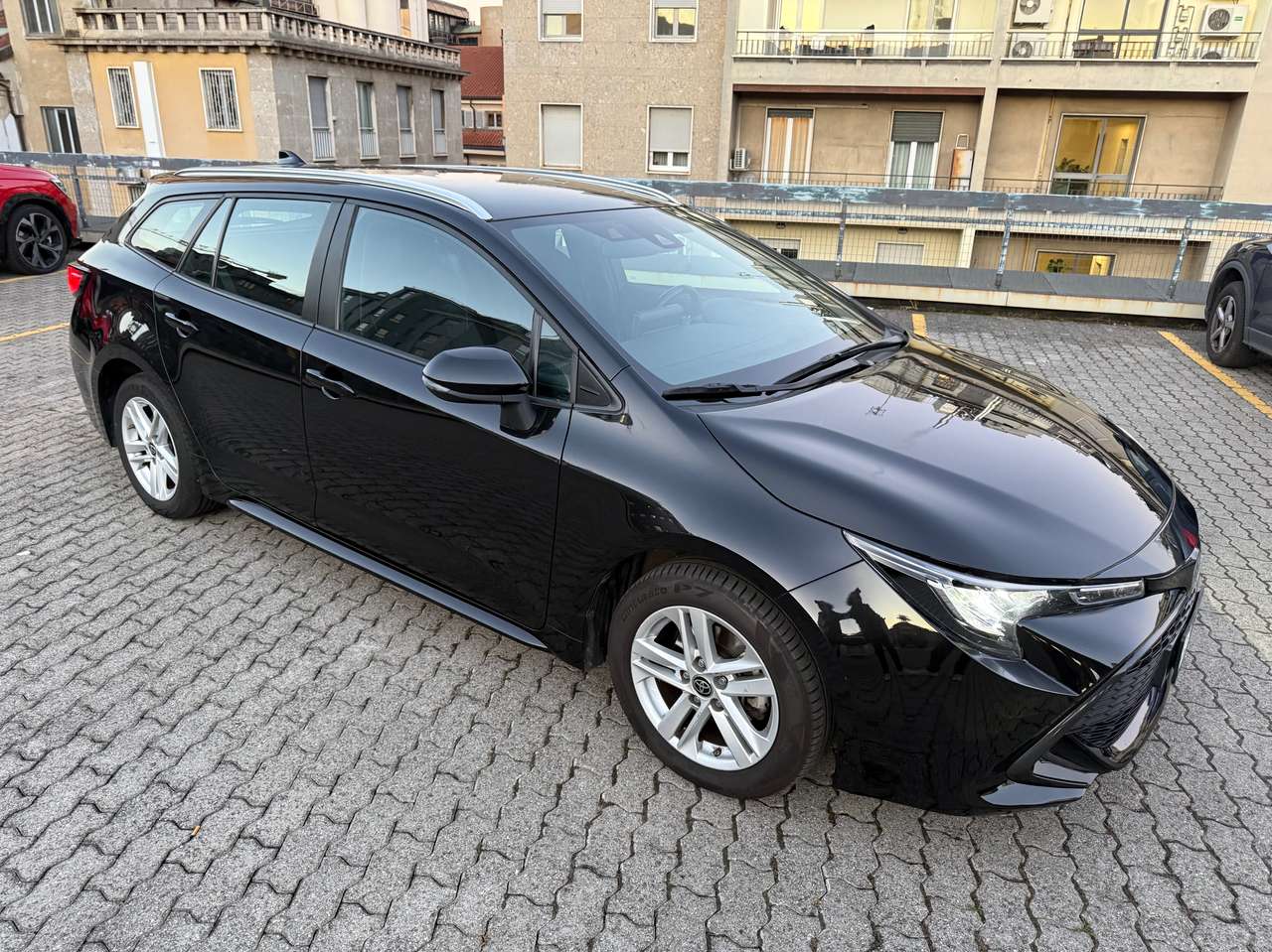 Toyota Corolla 1.8 Touring Sports SW business Hybrid IBRIDA