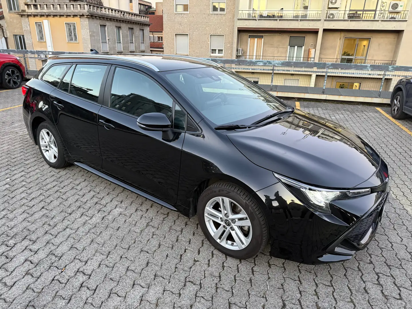 Toyota Corolla 1.8 Touring Sports SW business Hybrid IBRIDA Nero - 1