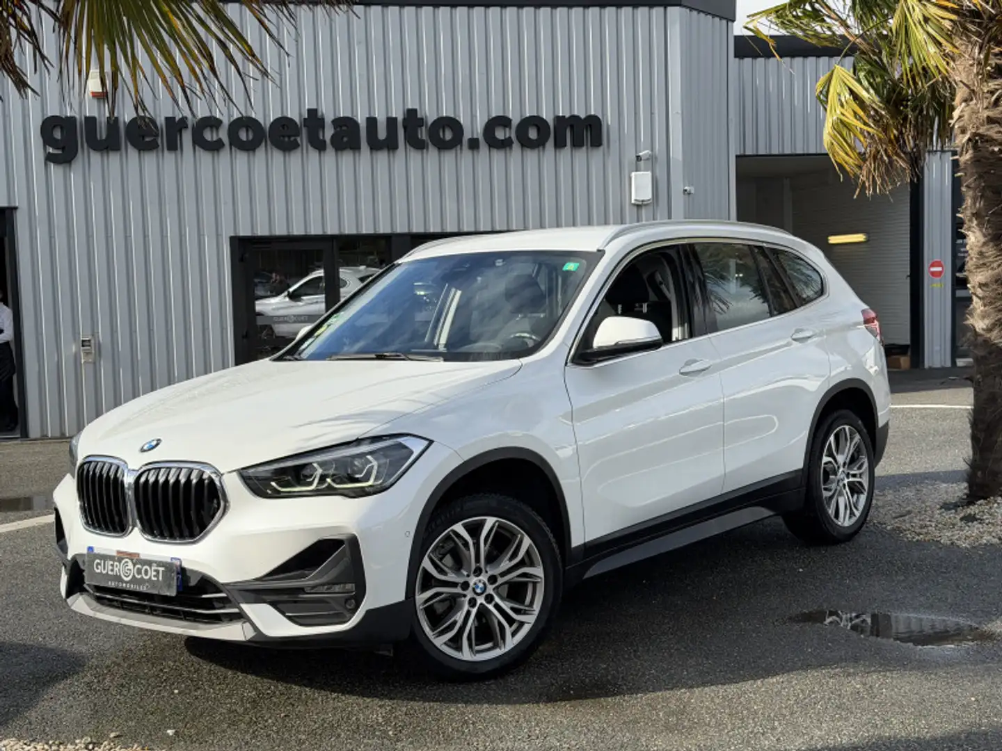 BMW X1 (F48) SDRIVE16DA 116CH BUSINESS DESIGN DKG7 Blanc - 2