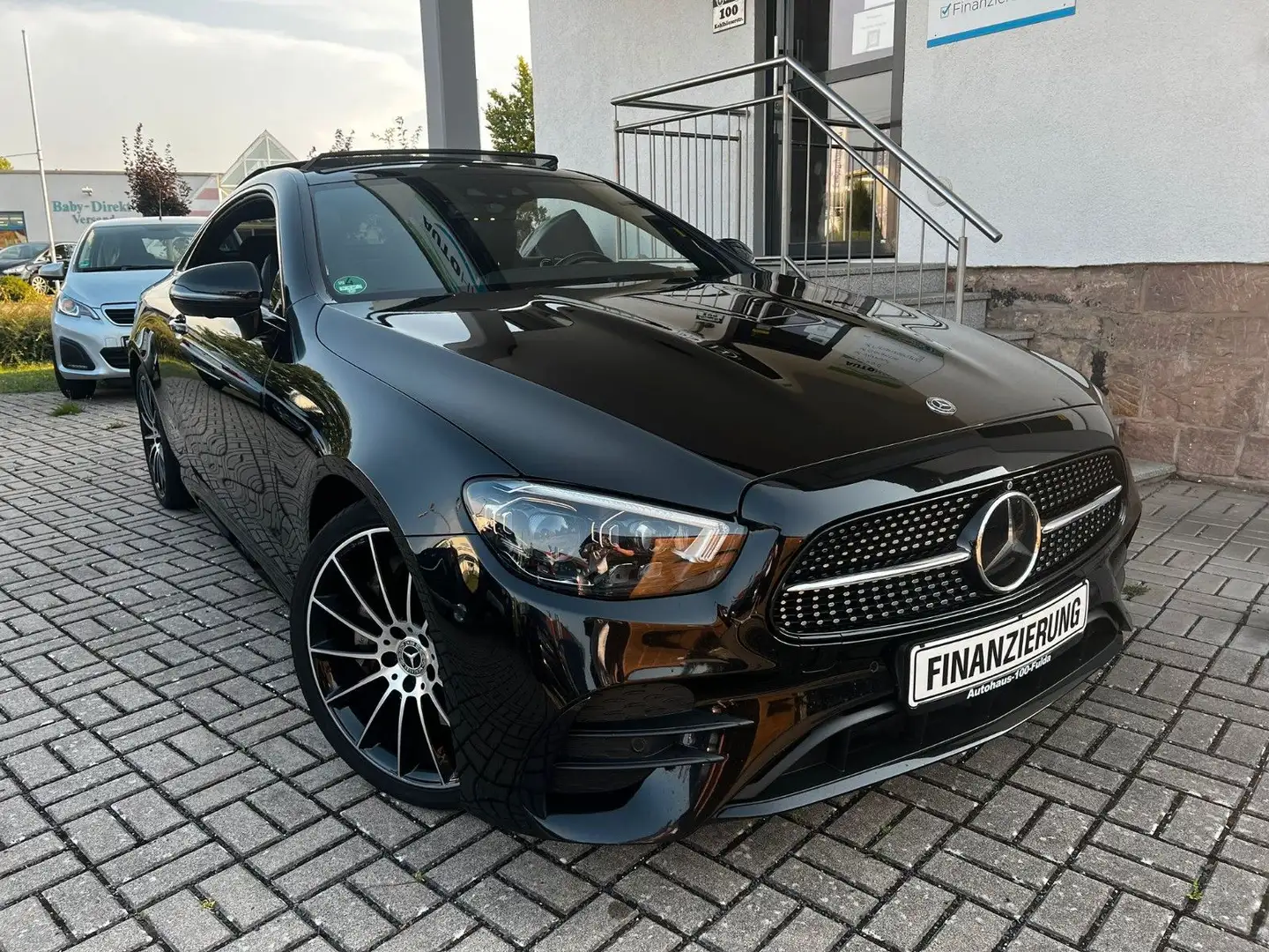 Mercedes-Benz E 400 AMG-Line°4Matic°Pano°Burmester°Memory°LED°360° Schwarz - 1