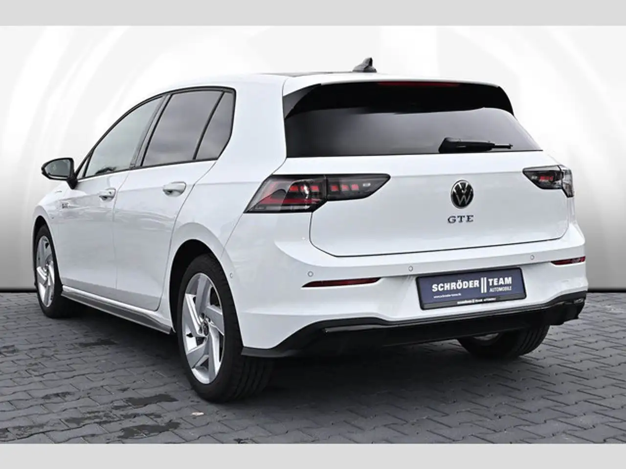Volkswagen Golf GTE VIII 1.5 TSI eHybrid DSG 2,49% Finanzieru 4