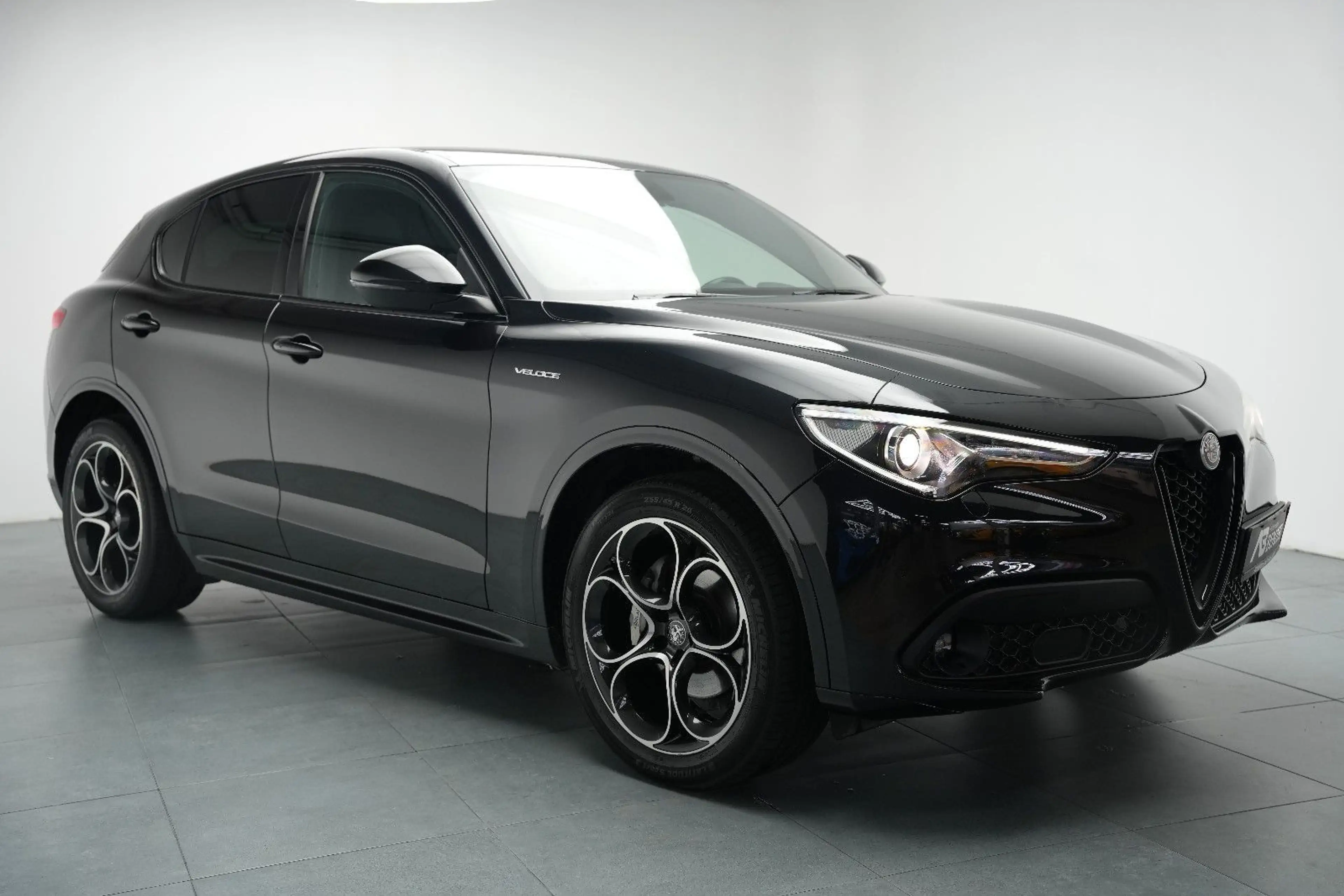 Alfa Romeo Stelvio Veloce *Kamera*Leder*Memory*AllBlack — photo 5