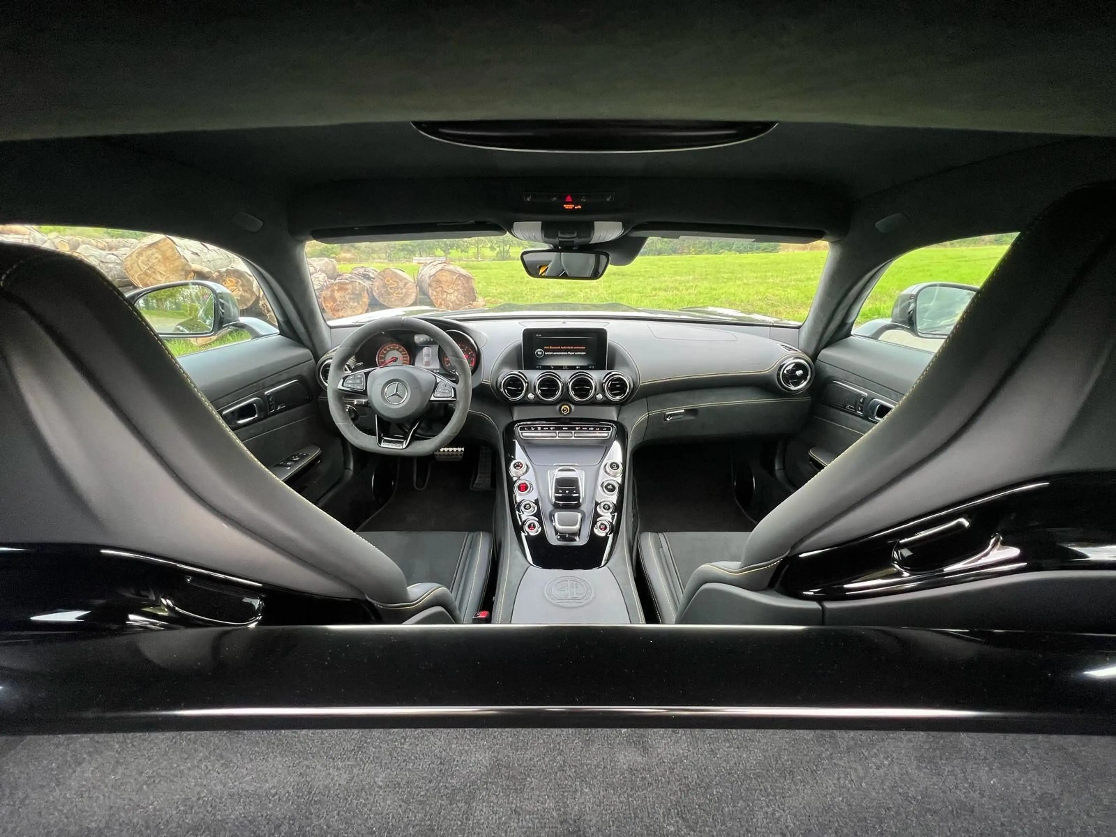 Mercedes-Benz AMG GT 4.0 V8 R DCT CARBON DEUTSCH VOLL — photo 11