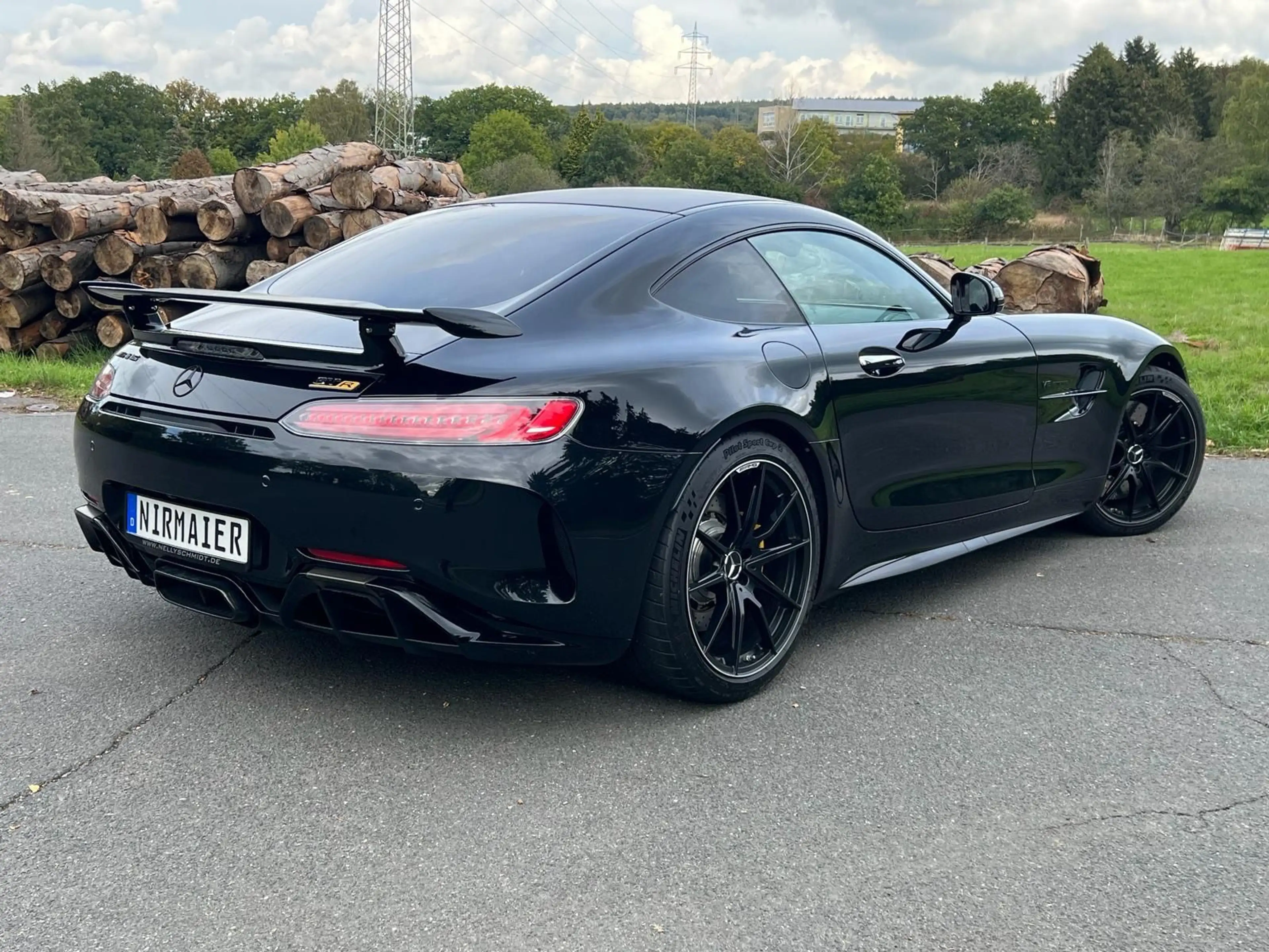 Mercedes-Benz AMG GT 4.0 V8 R DCT CARBON DEUTSCH VOLL — photo 5