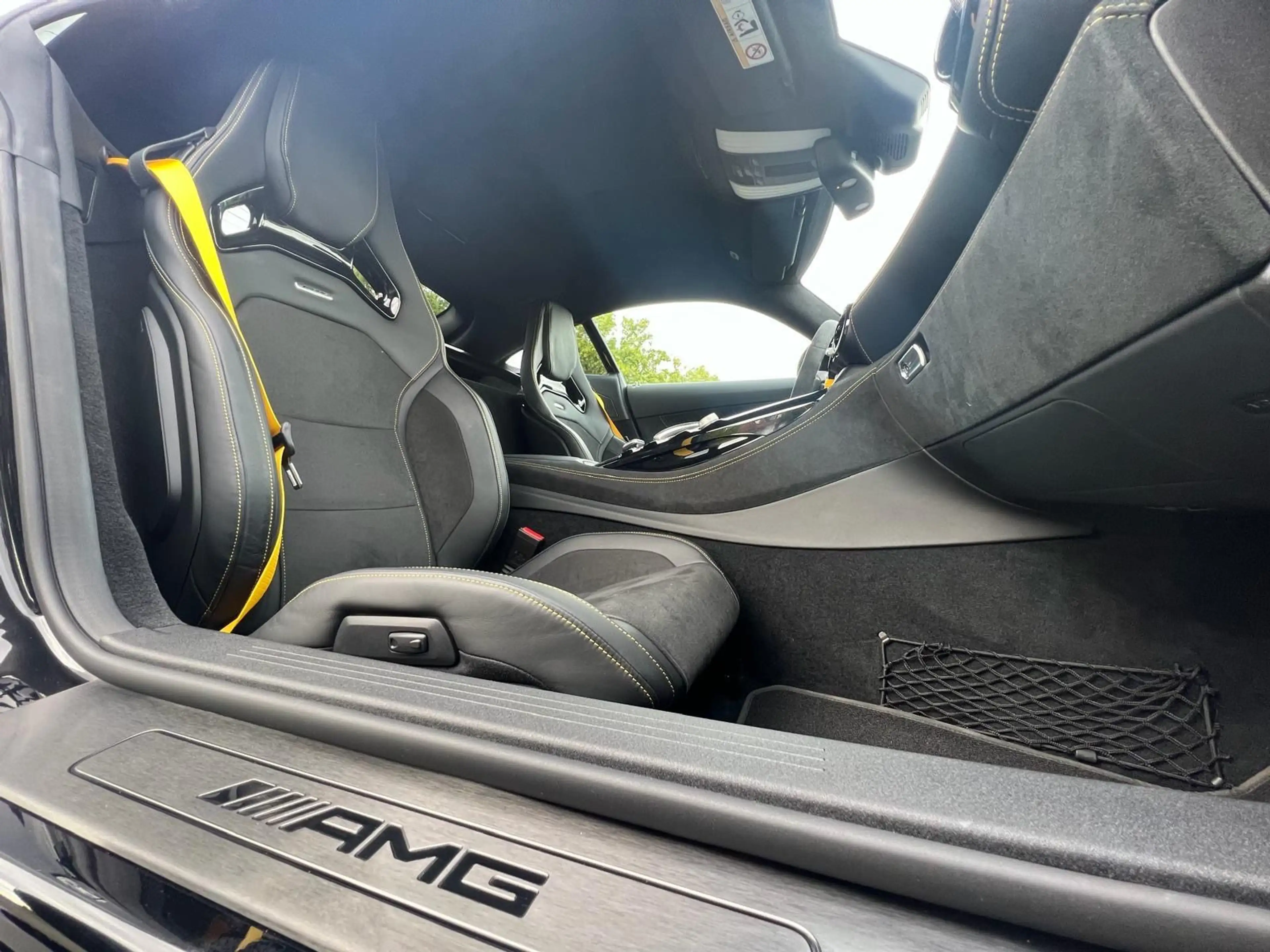 Mercedes-Benz AMG GT 4.0 V8 R DCT CARBON DEUTSCH VOLL — photo 9