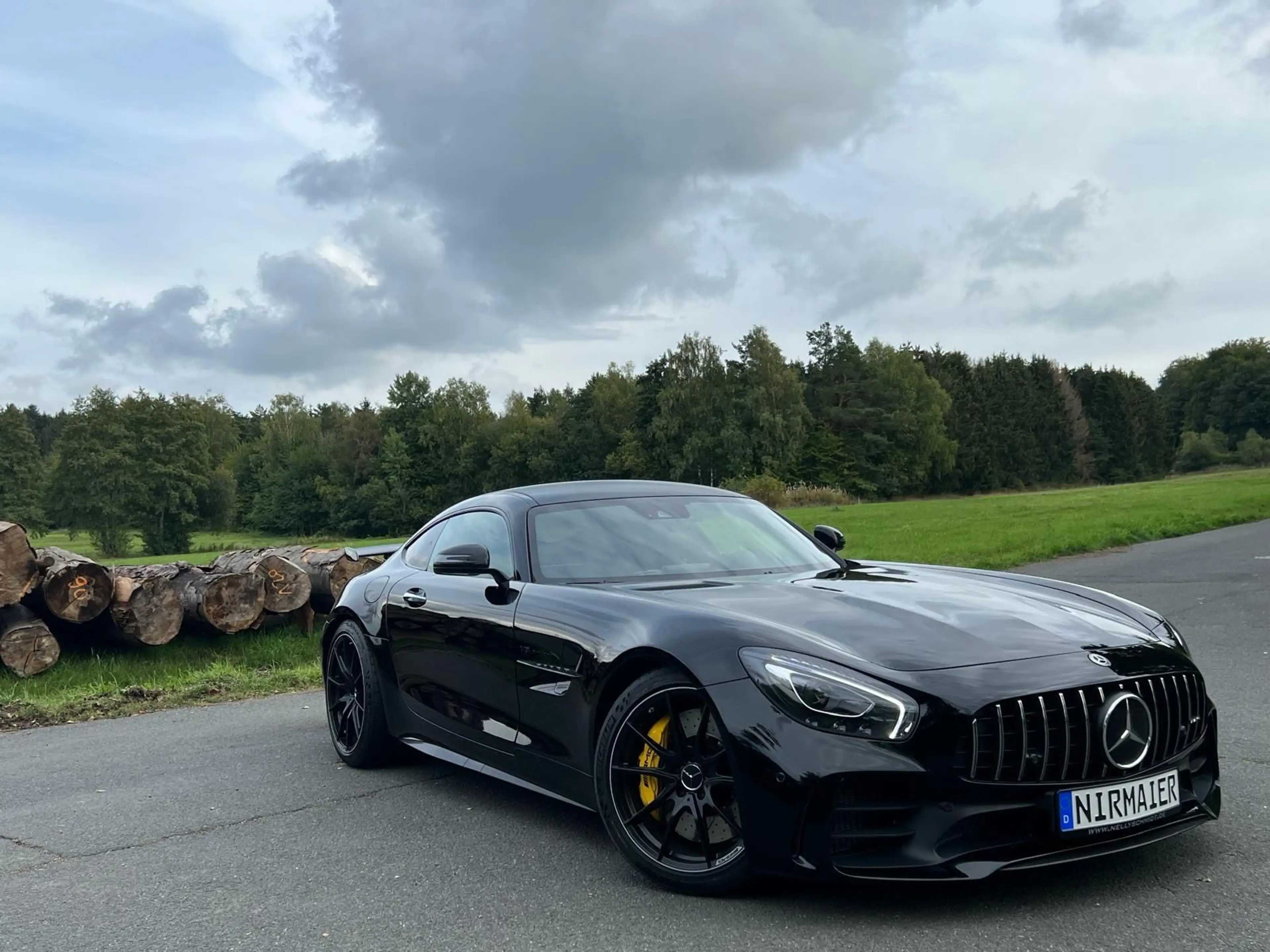 Mercedes-Benz AMG GT 4.0 V8 R DCT CARBON DEUTSCH VOLL — photo 2