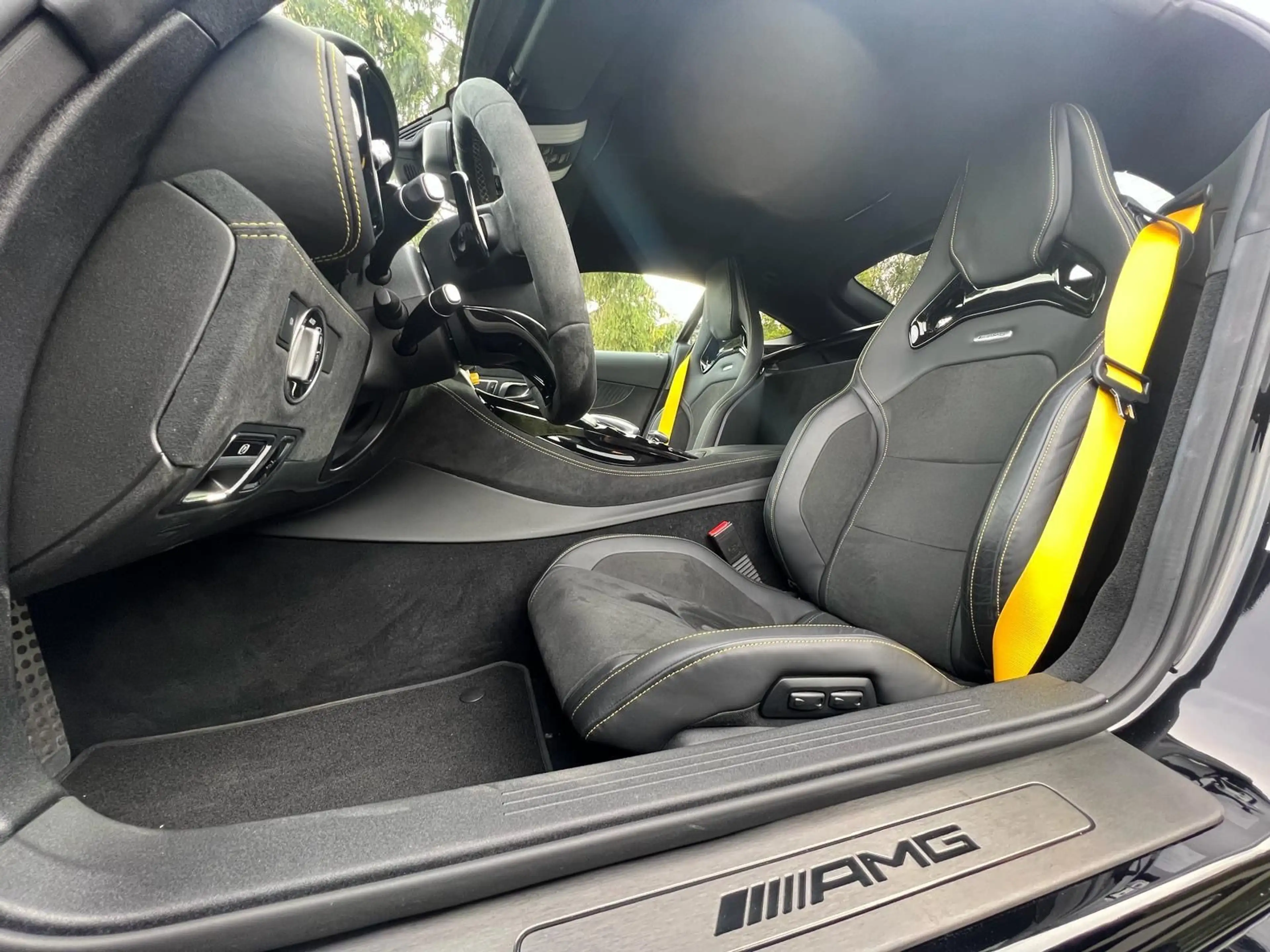 Mercedes-Benz AMG GT 4.0 V8 R DCT CARBON DEUTSCH VOLL — photo 8