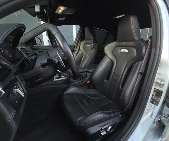BMW M3 **COMPETITION**ERSTLACK, Ö-AUTO, VOLLE HISTORIE** Ansicht 12