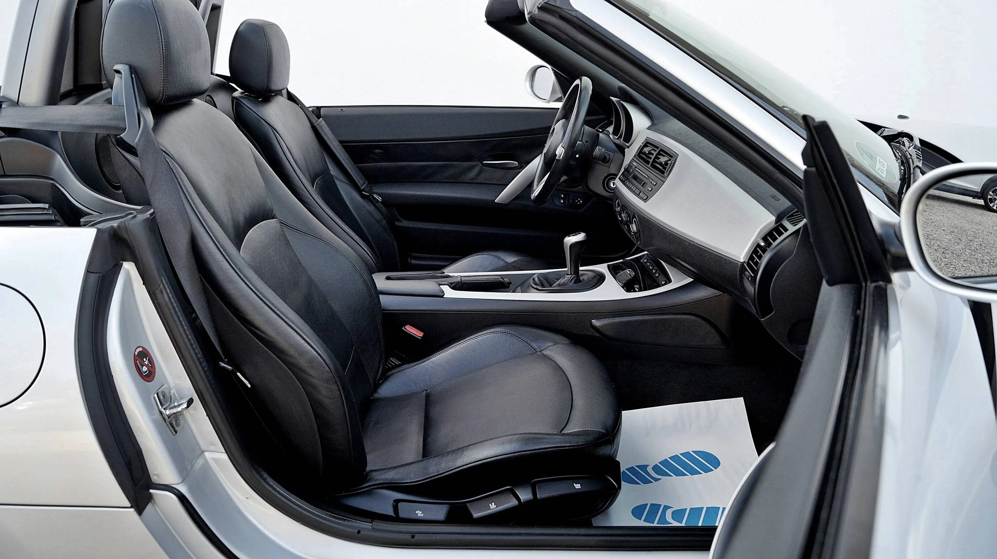 BMW Z4 2.5i 6-ZYLINDER ROADSTER -MIT KOMPLETTER FAHRZEUGHISTORIE- *GEPFLEGTER ZUSTAND* — photo 11