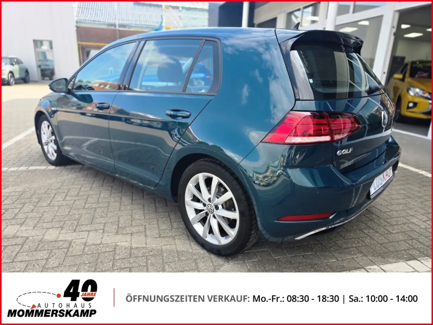 Volkswagen Golf VII Comfortline BlueMotion 1.5 TSI PDCv+h+SitzHZG+ Grün - 2