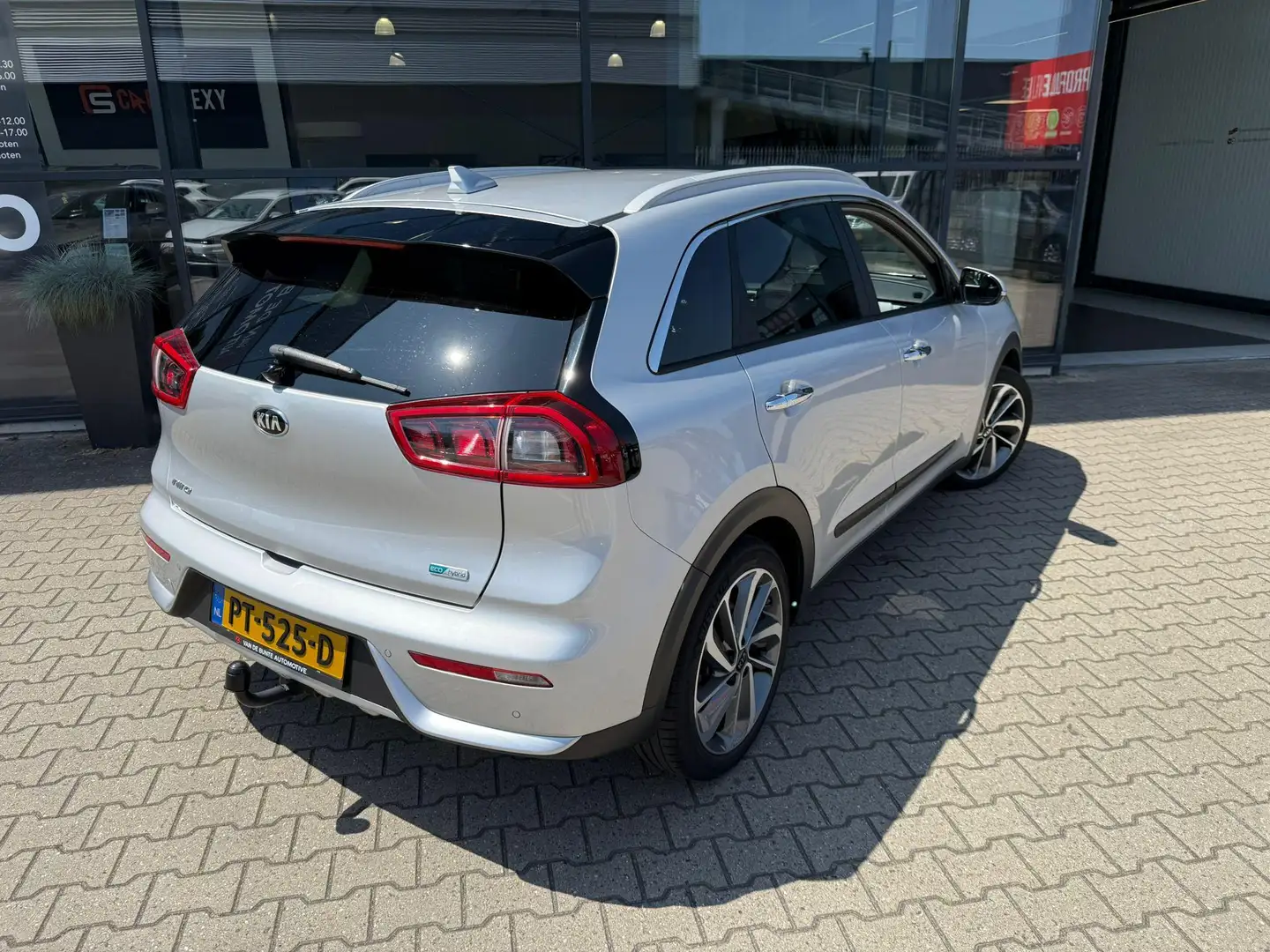 Kia Niro 1.6 GDi Hybrid ExecutiveLine *Trekhaak & ACC* Grijs - 2