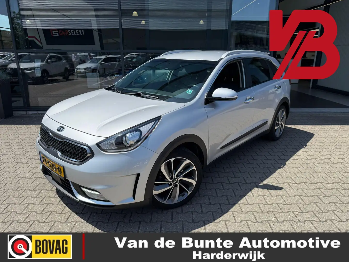 Kia Niro 1.6 GDi Hybrid ExecutiveLine *Trekhaak & ACC* Grijs - 1
