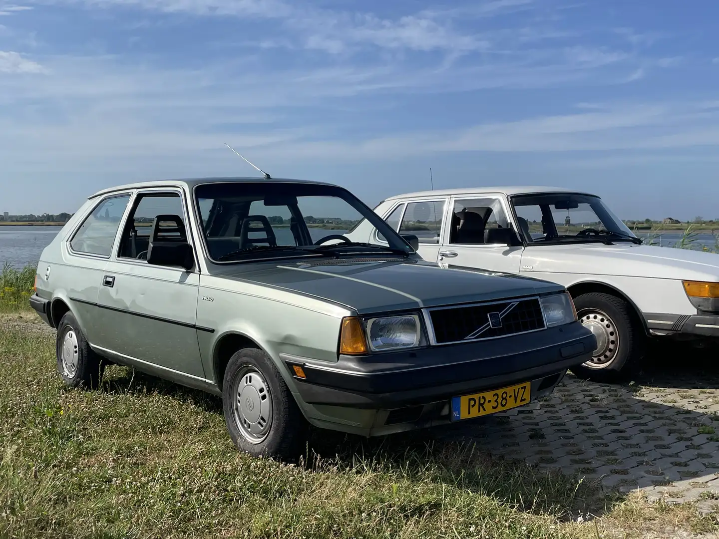 Volvo 340 DL - 1
