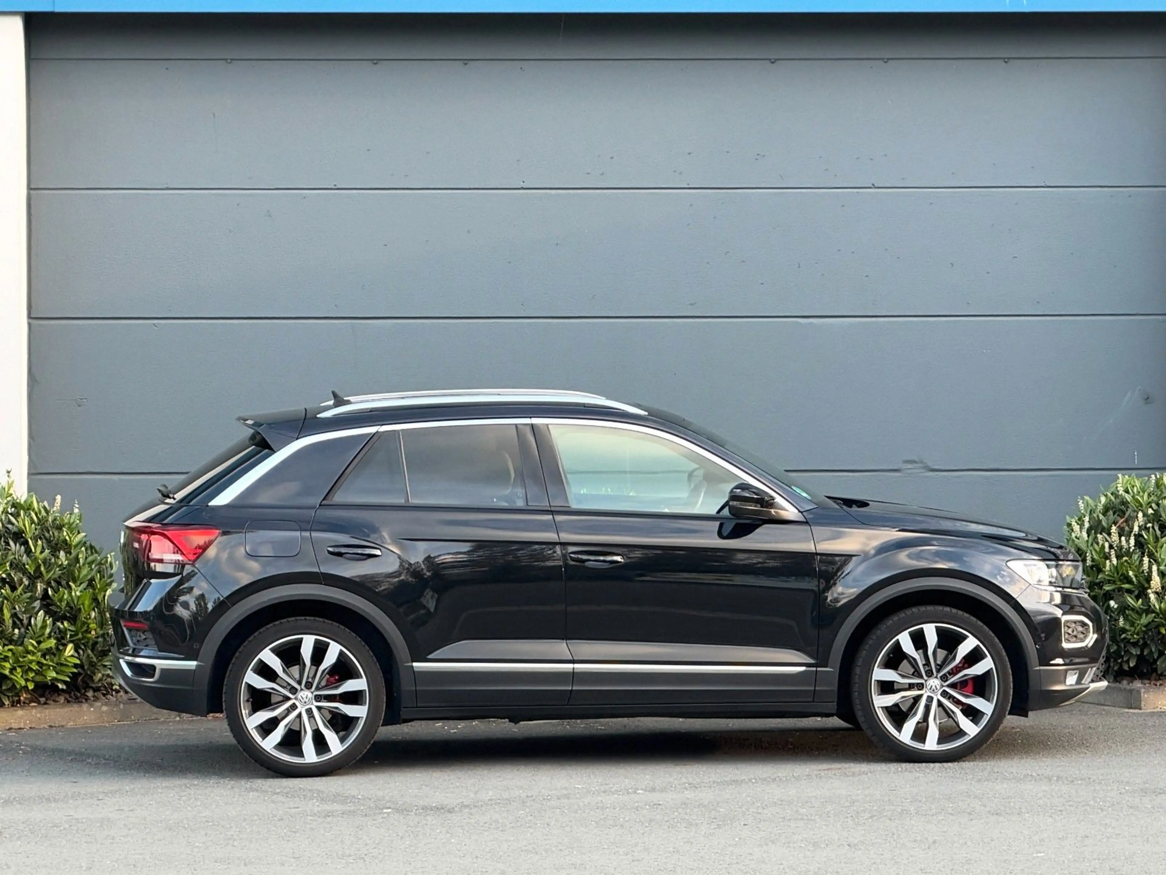 Volkswagen T-Roc Sport 4Motion*Panorama*Virtual*Beats*ACC* — photo 5