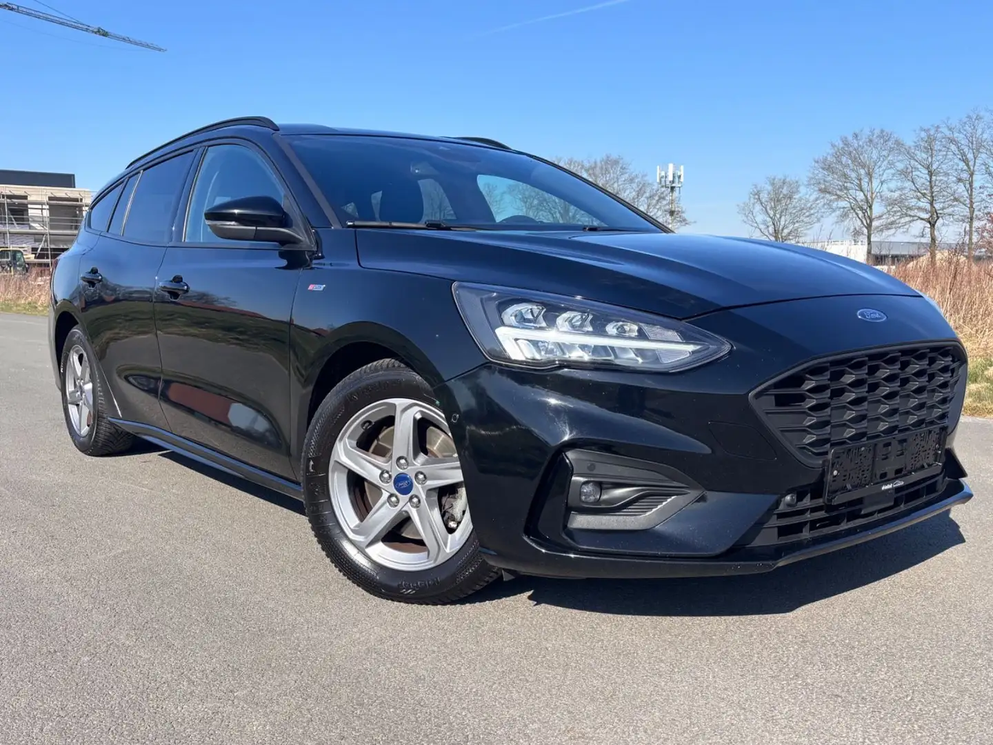 Ford Focus Turn ST-Line-1,0i aut-LED-Eur6-Netto 7520, Schwarz - 1