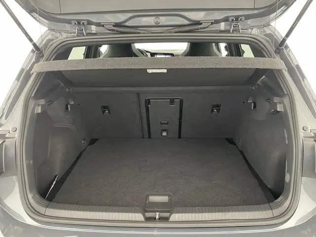Volkswagen Golf view 7